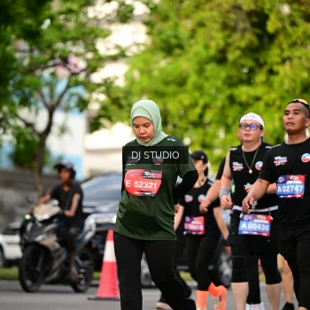 Runner Photo 4041487