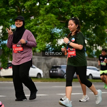Runner Photo 4041491