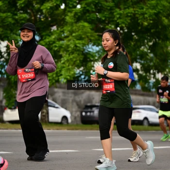 Runner Photo 4041494