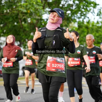 Runner Photo 4041495