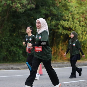 Runner Photo 4041501