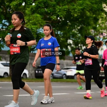 Runner Photo 4041512
