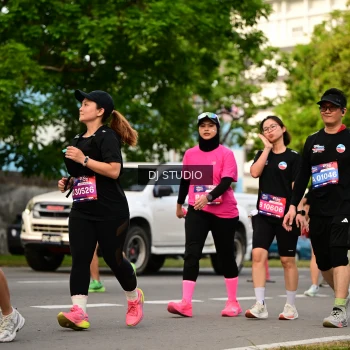 Runner Photo 4041546