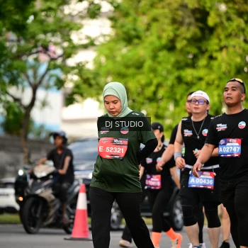 Runner Photo 4041571