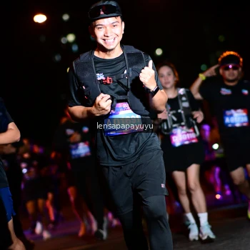 Runner Photo 4041612