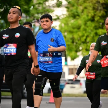 Runner Photo 4041645