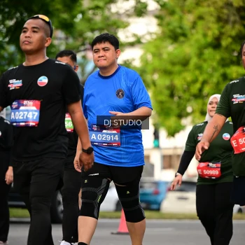 Runner Photo 4041647