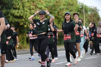 Runner Photo 4041654