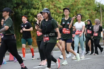 Runner Photo 4041658