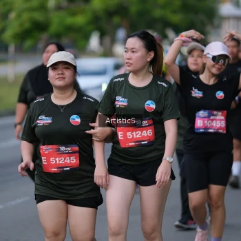 Runner Photo 4041663