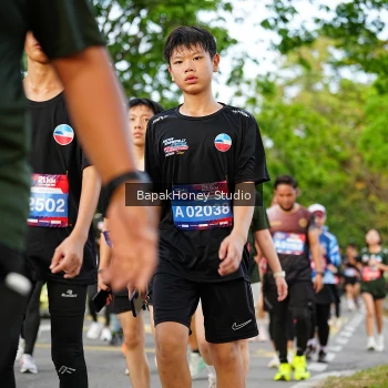 Runner Photo 4041675