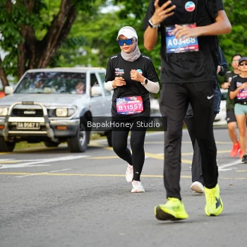 Runner Photo 4041716