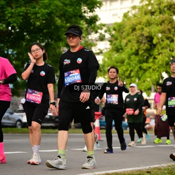 Runner Photo 4041721