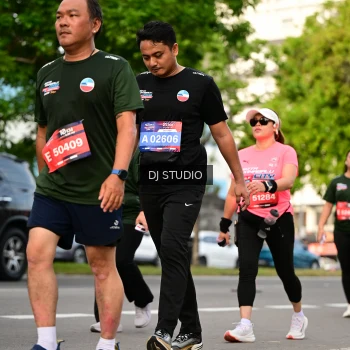 Runner Photo 4041725