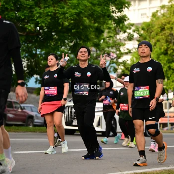 Runner Photo 4041759