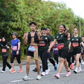 Runner Photo 4041760