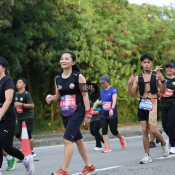 Runner Photo 4041763