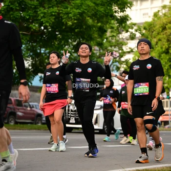 Runner Photo 4041770