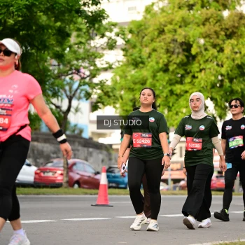 Runner Photo 4041799