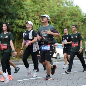 Runner Photo 4041812