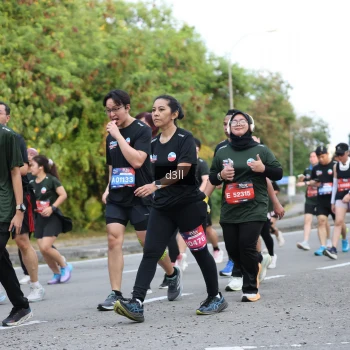 Runner Photo 4041821