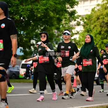 Runner Photo 4041903