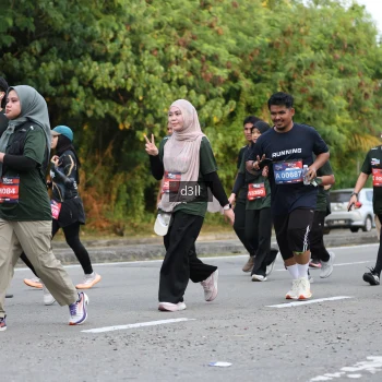 Runner Photo 4041924