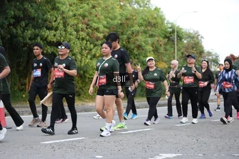 Runner Photo 4041943