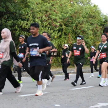 Runner Photo 4041944
