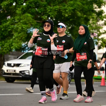 Runner Photo 4041969