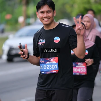 Runner Photo 4041972