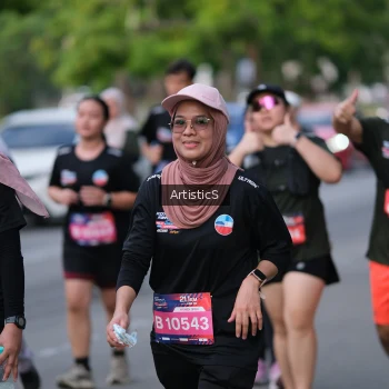 Runner Photo 4041976