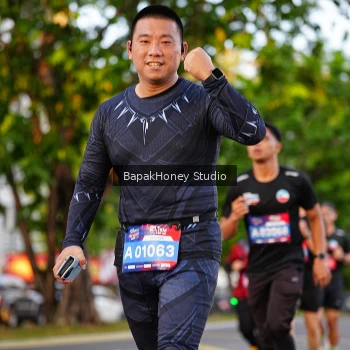 Runner Photo 4041981