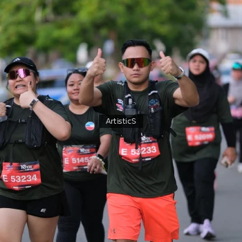 Runner Photo 4041995