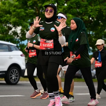 Runner Photo 4042002