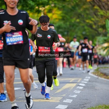 Runner Photo 4042016