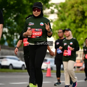 Runner Photo 4042021