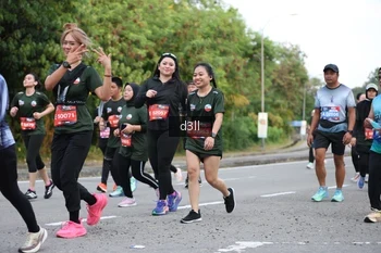 Runner Photo 4042025