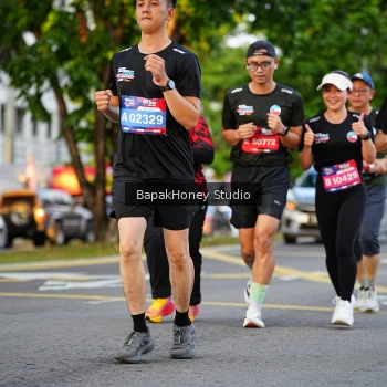 Runner Photo 4042032