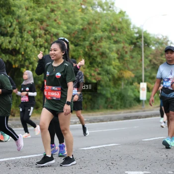 Runner Photo 4042041
