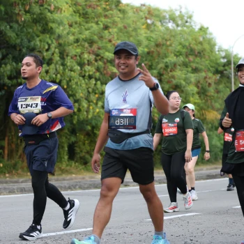 Runner Photo 4042048