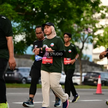 Runner Photo 4042056
