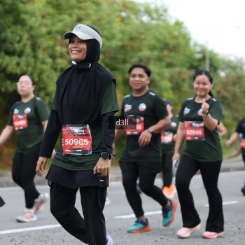 Runner Photo 4042057