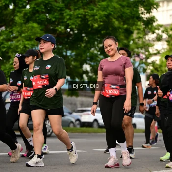 Runner Photo 4042059