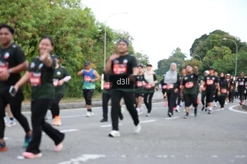Runner Photo 4042065