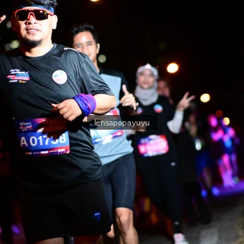 Runner Photo 4042071