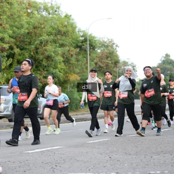 Runner Photo 4042096