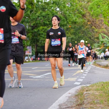 Runner Photo 4042097
