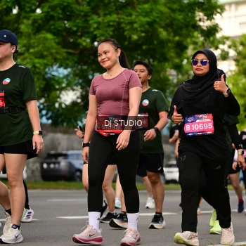 Runner Photo 4042102