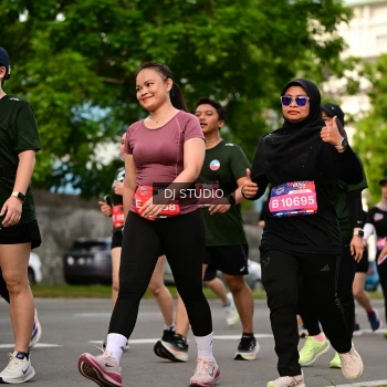 Runner Photo 4042109